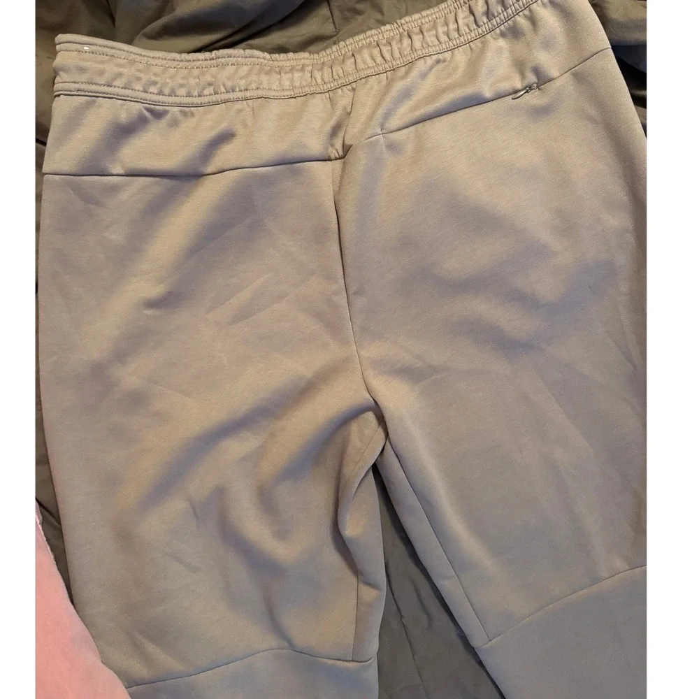 Reebok Mens Performance Joggers Gray Taupe Athletic Sweatpants Large